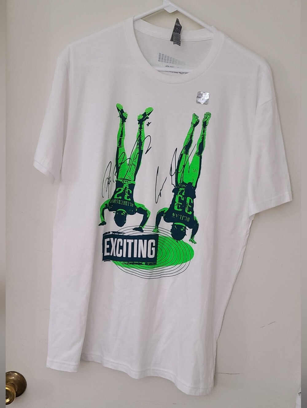 2025 Philadelpiha Eagles Radiothon Shirt Large Cooper DeJean Reed Blakenship